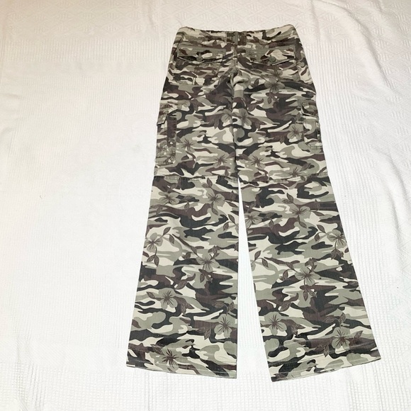 NWT No Boundaries NOBO Size Juniors 3 Camo Cargo Pants Brand New! - Picture 3 of 7